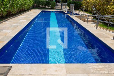 Apartamento à venda com 45m², 2 quartos e 1 vagaÁrea comum - Piscina