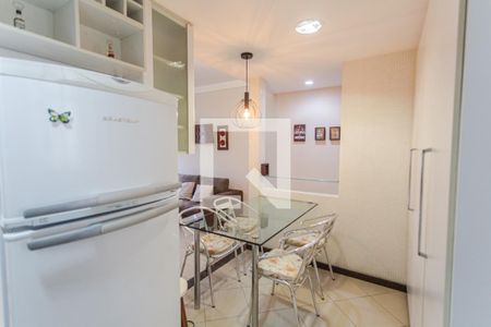 Apartamento para alugar com 70m², 2 quartos e 1 vagaCozinha