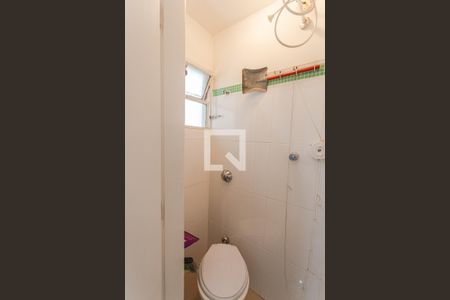 Apartamento para alugar com 70m², 2 quartos e 1 vagaBanheiro de Serviço