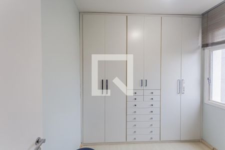 Apartamento para alugar com 70m², 2 quartos e 1 vagaArmário do Quarto 2