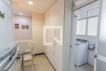 Apartamento para alugar com 70m², 2 quartos e 1 vagaCozinha