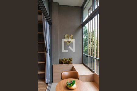 Varanda de kitnet/studio para alugar com 1 quarto, 32m² em Vila Mariana, São Paulo