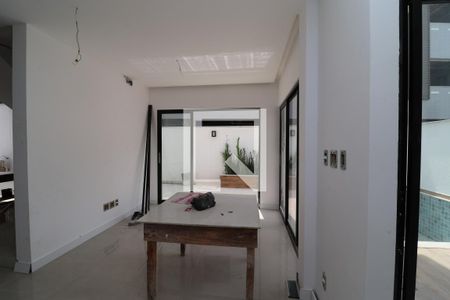 Casa à venda com 250m², 3 quartos e 2 vagasCozinha