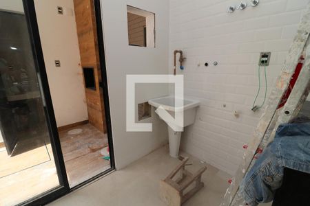 Casa à venda com 250m², 3 quartos e 2 vagasÁrea de Serviço