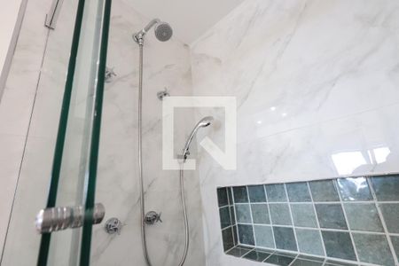 Apartamento à venda com 85m², 3 quartos e 2 vagasBanheiro