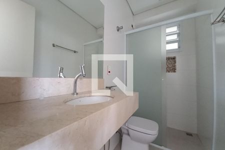 Casa à venda com 250m², 3 quartos e 5 vagas Casa à venda com 250m², 3 quartos e 5 vagasBanheiro