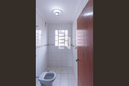 Casa à venda com 298m², 3 quartos e 3 vagasBanheiro da Suíte