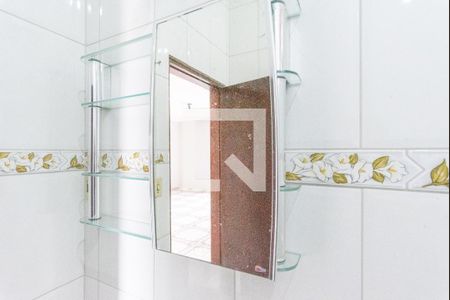 Casa à venda com 298m², 3 quartos e 3 vagasBanheiro 2