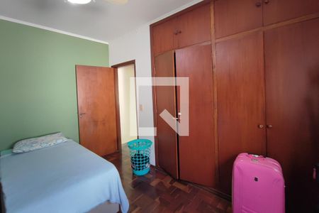 Casa à venda com 140m², 3 quartos e 3 vagasQuarto 2