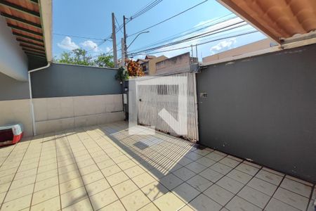 Casa à venda com 140m², 3 quartos e 3 vagasQuintal - Garagem