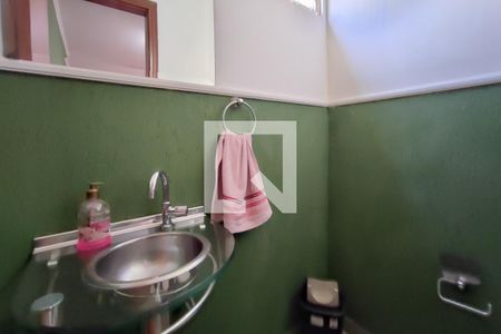 Casa à venda com 140m², 3 quartos e 3 vagasLavabo