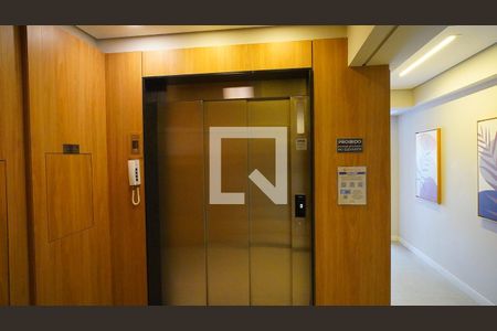 Apartamento para alugar com 70m², 2 quartos e 2 vagasElevador