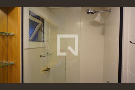 Apartamento para alugar com 70m², 2 quartos e 2 vagasBanheiro Corredor