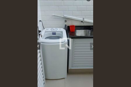 Casa de condomínio à venda com 70m², 2 quartos e 1 vaga Casa de condomínio à venda com 70m², 2 quartos e 1 vagaÁrea de Serviço