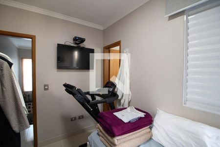 Suite 1 de casa de condomínio à venda com 2 quartos, 70m² em Vila Nivi, São Paulo