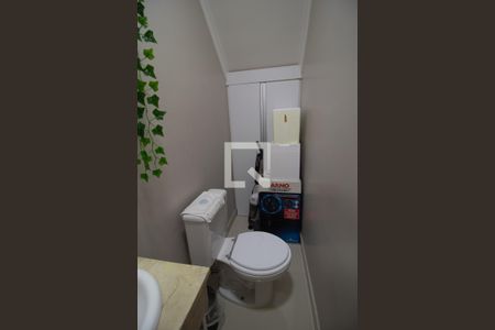 Casa de condomínio à venda com 70m², 2 quartos e 1 vaga Casa de condomínio à venda com 70m², 2 quartos e 1 vagaLavabo