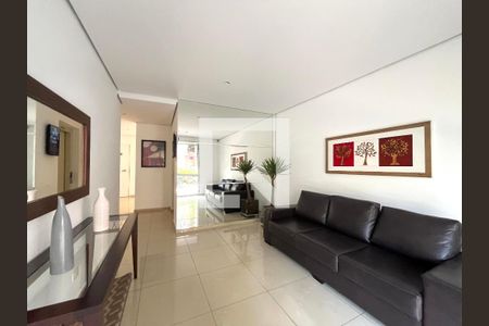 Apartamento para alugar com 60m², 2 quartos e 2 vagas Apartamento para alugar com 60m², 2 quartos e 2 vagasHall social