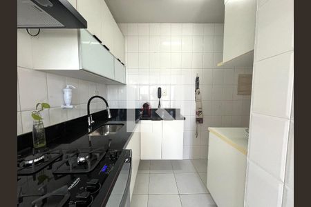 Apartamento para alugar com 60m², 2 quartos e 2 vagas Apartamento para alugar com 60m², 2 quartos e 2 vagasCozinha