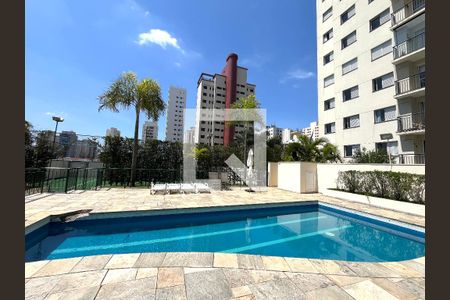 Apartamento para alugar com 60m², 2 quartos e 2 vagas Apartamento para alugar com 60m², 2 quartos e 2 vagasÁrea comum - Piscina