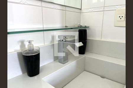 Apartamento para alugar com 60m², 2 quartos e 2 vagas Apartamento para alugar com 60m², 2 quartos e 2 vagasBanheiro Corredor