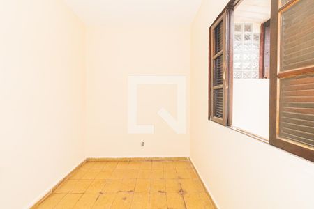 Casa à venda com 110m², 3 quartos e 2 vagasÁrea de Serviço