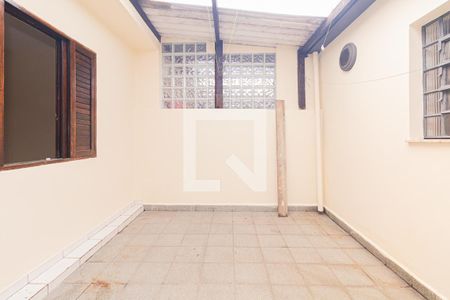 Casa à venda com 110m², 3 quartos e 2 vagasÁrea de Serviço