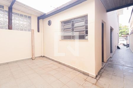 Casa à venda com 110m², 3 quartos e 2 vagasÁrea de Serviço