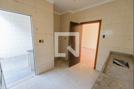 Cozinha de casa para alugar com 3 quartos, 200m² em Jardim Maria Augusta, Taubaté