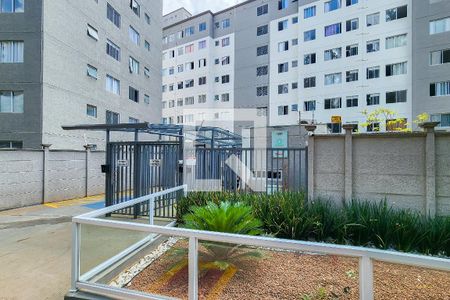 Apartamento à venda com 42m², 2 quartos e sem vaga Apartamento à venda com 42m², 2 quartos e sem vagaFachada do Condomínio