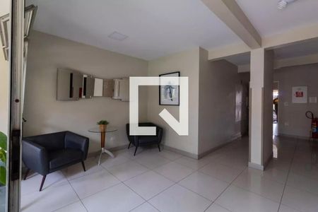 Apartamento para alugar com 65m², 3 quartos e 1 vagaHall social