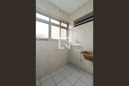 Apartamento para alugar com 65m², 3 quartos e 1 vagaÁrea de Serviço