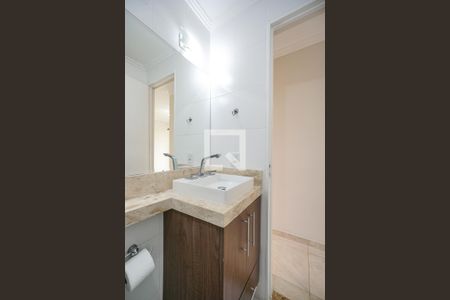 Apartamento para alugar com 72m², 3 quartos e 2 vagas Apartamento para alugar com 72m², 3 quartos e 2 vagasBanheiro social