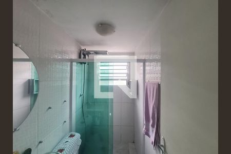 Apartamento para alugar com 42m², 2 quartos e 1 vaga Apartamento para alugar com 42m², 2 quartos e 1 vagaBanheiro social