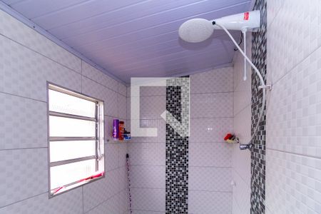 Casa à venda com 340m², 2 quartos e 2 vagas Casa à venda com 340m², 2 quartos e 2 vagasBanheiro