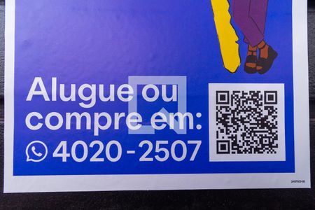 Casa à venda com 340m², 2 quartos e 2 vagas Casa à venda com 340m², 2 quartos e 2 vagasPlaquinha