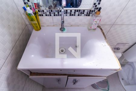 Casa à venda com 340m², 2 quartos e 2 vagas Casa à venda com 340m², 2 quartos e 2 vagasBanheiro