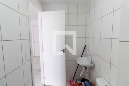 Banheiro de apartamento para alugar com 1 quarto, 31m² em Vila Ré, São Paulo