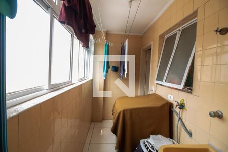 Apartamento à venda com 60m², 2 quartos e 1 vagaÁrea de Serviço