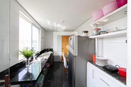 Apartamento à venda com 103m², 3 quartos e 2 vagasCozinha