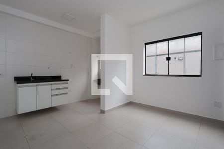 Sala de apartamento para alugar com 2 quartos, 30m² em Vila Paiva, São Paulo