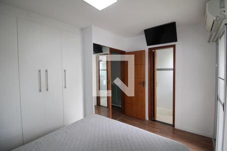 Casa de condomínio à venda com 199m², 3 quartos e 3 vagasQuarto 3