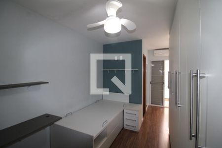 Casa de condomínio à venda com 199m², 3 quartos e 3 vagasQuarto 2