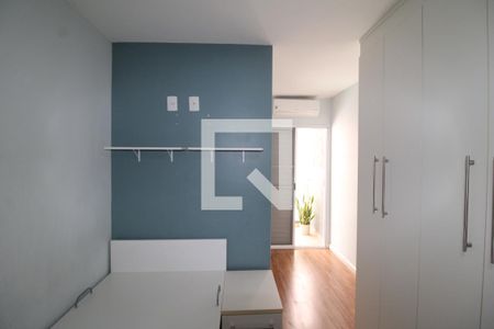 Casa de condomínio à venda com 199m², 3 quartos e 3 vagasQuarto 2