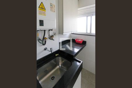 Apartamento à venda com 60m², 2 quartos e 1 vagaÁrea de Serviço