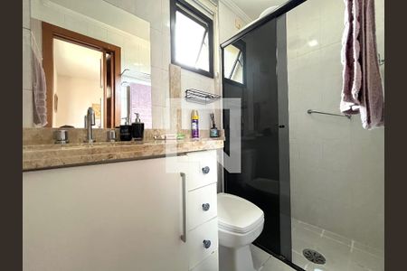 Banheiro da Suíte de apartamento para alugar com 2 quartos, 110m² em Vila Mariana, São Paulo