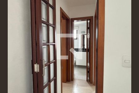 Corredor de apartamento para alugar com 2 quartos, 110m² em Vila Mariana, São Paulo