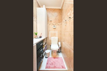 Casa à venda com 120m², 3 quartos e 2 vagas Casa à venda com 120m², 3 quartos e 2 vagasBanheiro