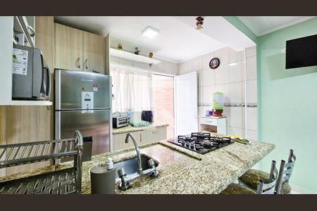 Casa à venda com 120m², 3 quartos e 2 vagas Casa à venda com 120m², 3 quartos e 2 vagasCozinha