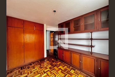 Casa à venda com 155m², 3 quartos e 2 vagas Casa à venda com 155m², 3 quartos e 2 vagasQuarto 2