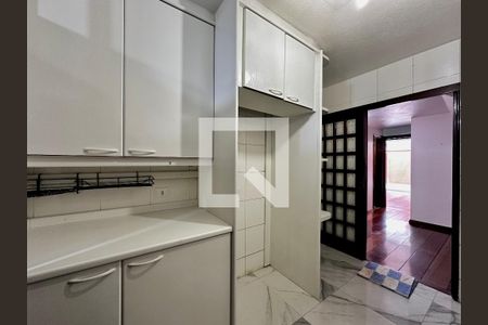 Casa à venda com 155m², 3 quartos e 2 vagas Casa à venda com 155m², 3 quartos e 2 vagasCozinha